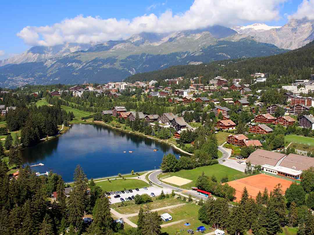 camping la moubra crans montana pitchup