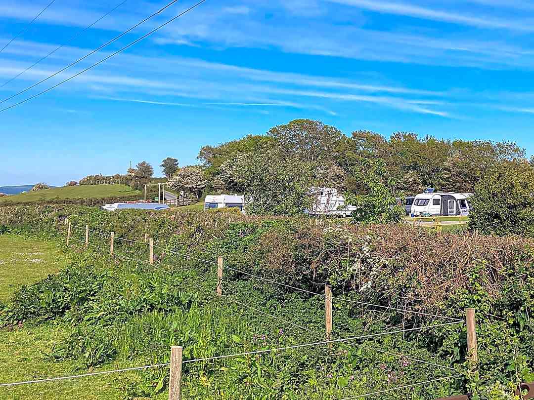 The Chequers Inn: Touring pitches (photo added by manager)