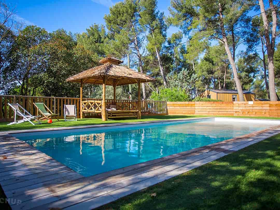 Camping du Garlaban: Outdoor pool. Open from June to September.