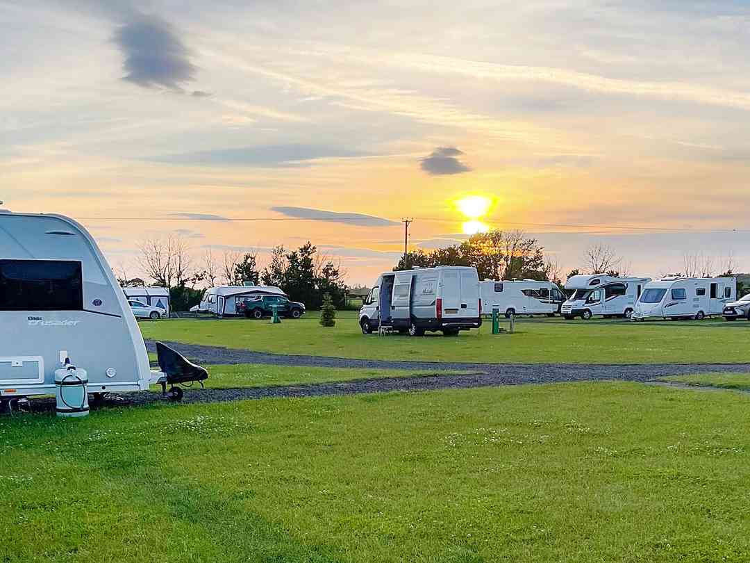 The Mile Caravan Park: Amazing pitch