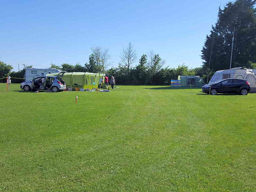 The Cross Keys Inn: One of two big fields with lots of hook up