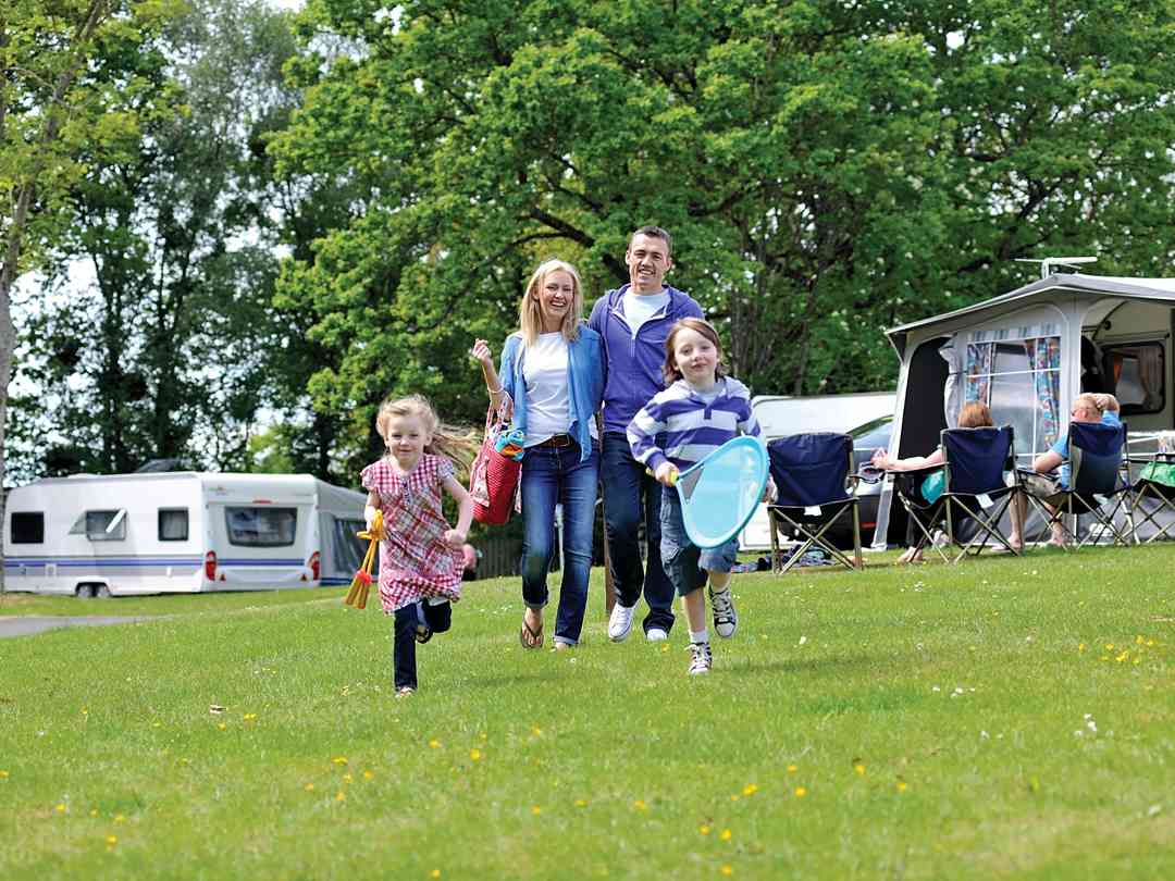 Sundrum Castle Holiday Park: Space for the kids to play