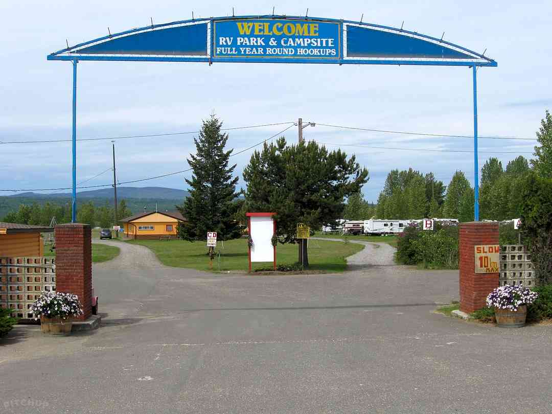 Airport Inn Motel And Rv Park Quesnel Pitchup