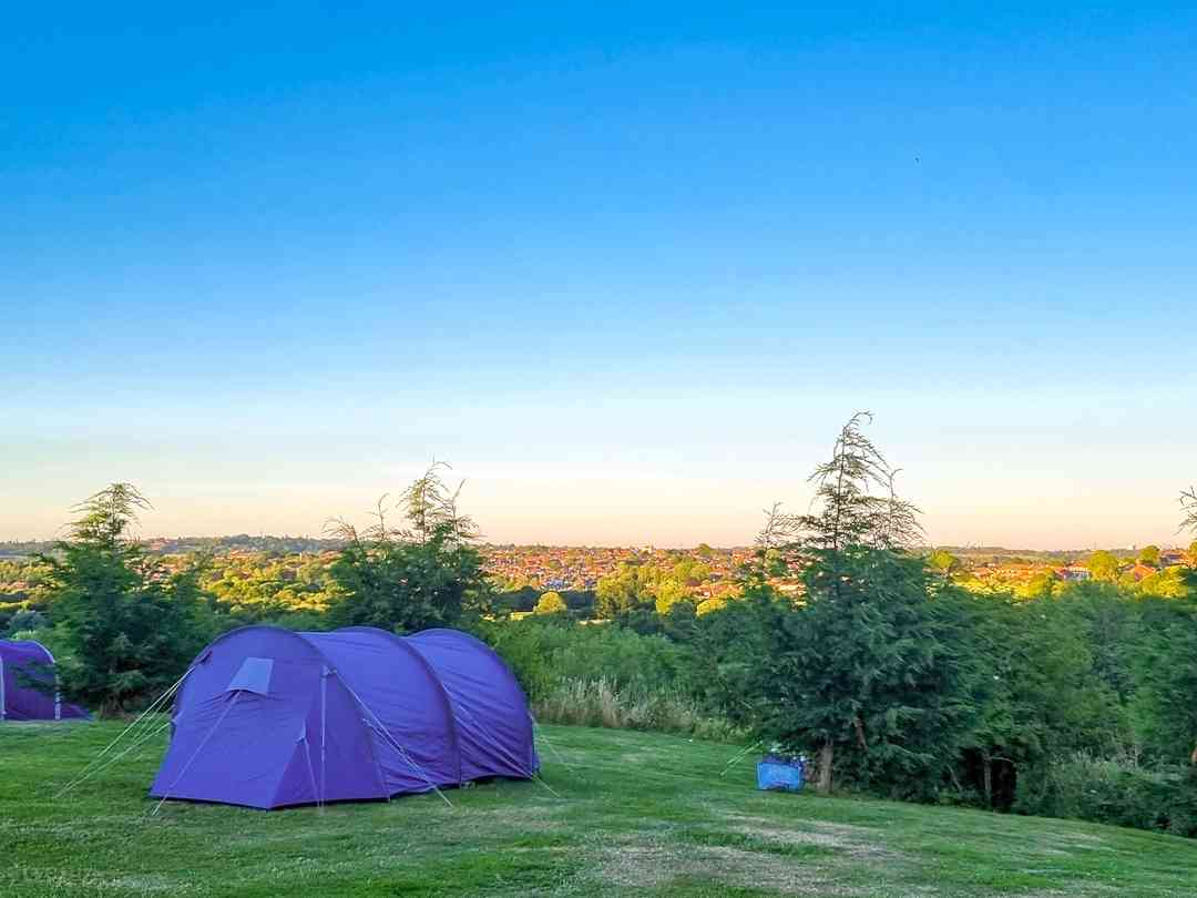 Wassell Grove Camping and Caravanning: Pitches with views