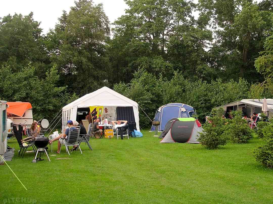Book Motorhome Campsites Campervan Sites In Assen Drenthe Pitchup