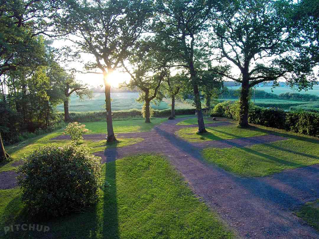Find The Best Touring Caravan Sites In Dorset Pitchup
