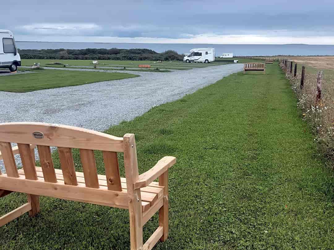 The Norman View Campervan Park: Space to relax