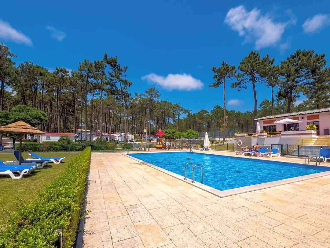 Parque Orbitur Valado: Swimming pool