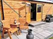 Private space outside the cabin