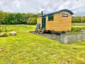 Poppy's shepherd's hut (added by manager 29 Sep 2022)