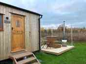 Shepherd's Hut with Private Wood Fired Hot Tub