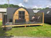 Twin bed pod terrace