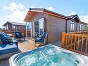 The Coastal Retreat Lodge with lake view