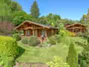 Wooden cabins surrounded by greenery (added by manager 30 Jun 2023)