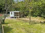 Stunning peaceful spot to chill in our gorgeous shepherds retreat hut