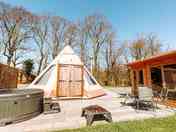 Tipi exterior