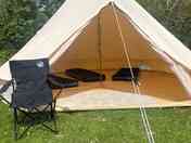 Choice of double and single airbeds