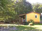 Lavande one-bed lodge for up to four guests