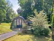 Standard pod with hot tub