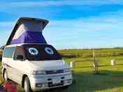 This campervan certainly had the eye for a great campervan grass pitch 3mins walk from the beach