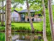 Lake view superior lodges with hot tub