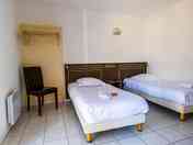 Twin bedroom
