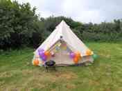 Non-electric tent pitch