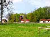 Exterior champignon lodges