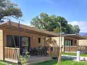 Three-bed lodge with covered decking