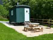 Shepherd's hut exterior (added by manager 09 Nov 2022)