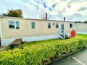 Classic 4 bed outside