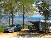 Super maxi pitch with view