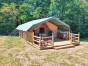 Safari tent