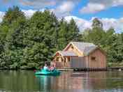 Cabin on the water (added by manager 28 Jan 2023)