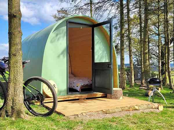 Camping pod