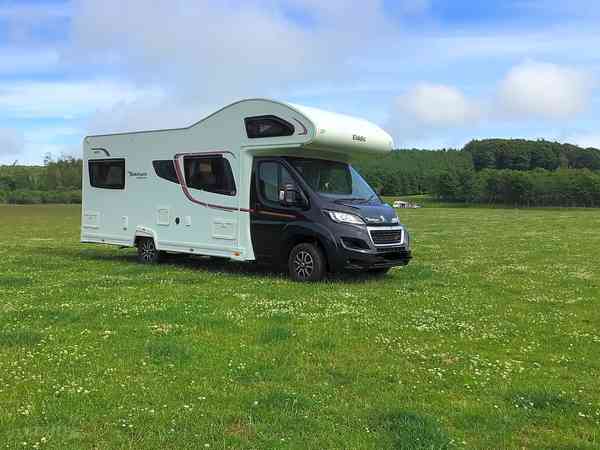 Non-electric grass touring pitch