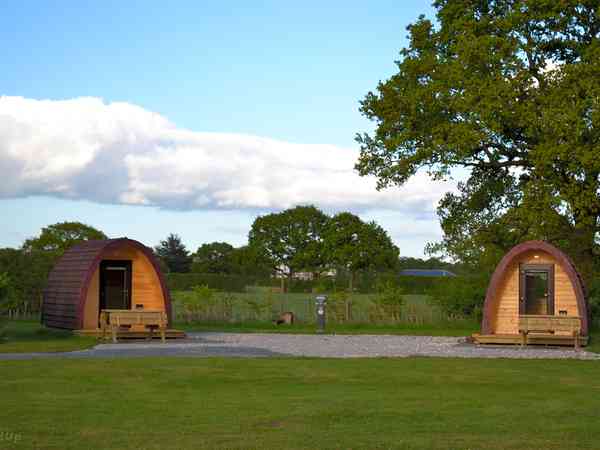 Camping pod (no pets)