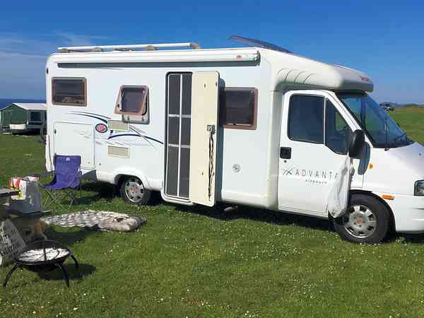 Powered grass site (family, maximum 2 adults)