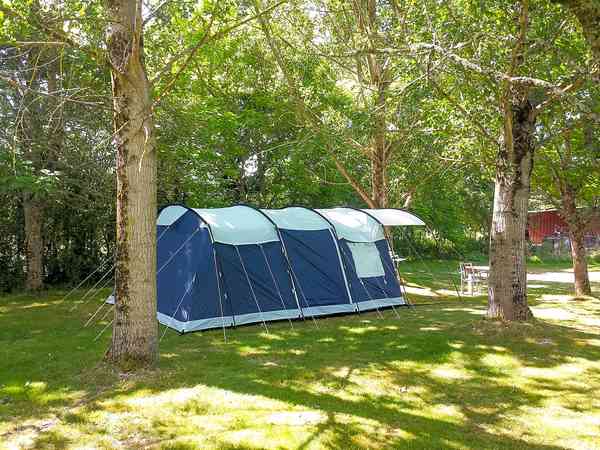 RT 2 bedroom rental tent