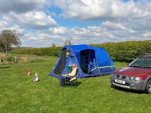 Non-electric grass tent or trailer tent pitch