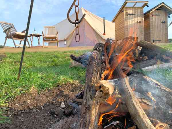 Colonial bell tent