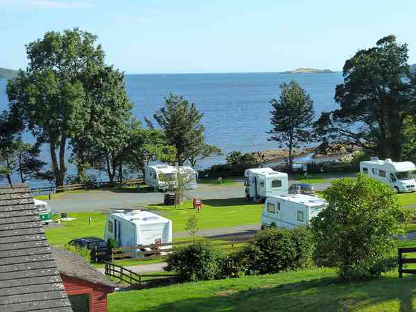 Fully-serviced touring pitch