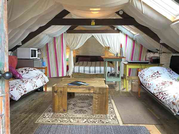 Хижина Hay Loft