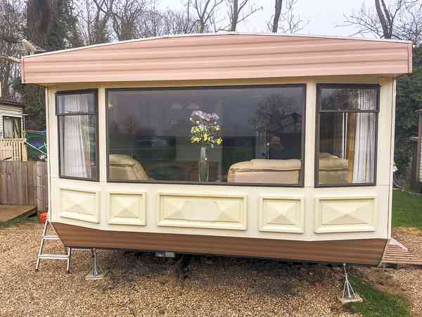3 bedroom static caravan