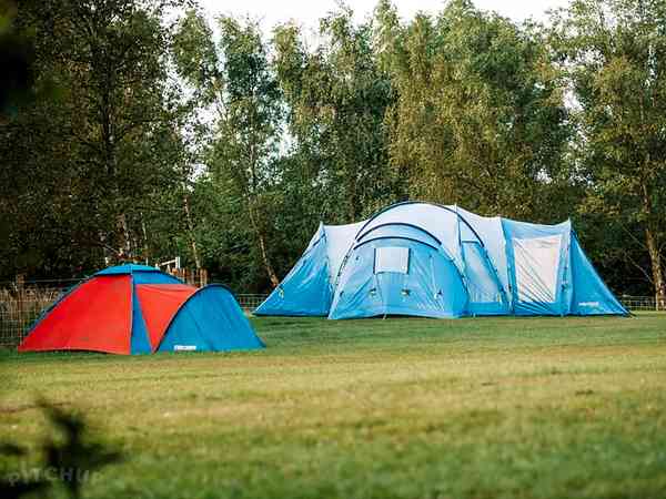 Non-electric grass tent pitch