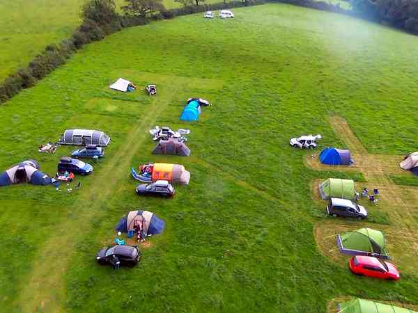 Non-electric grass tent or trailer tent pitch (adults only, sea view)