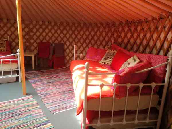 Yurt Red