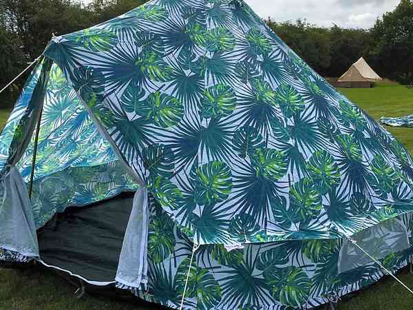 Palm Weekender bell tent