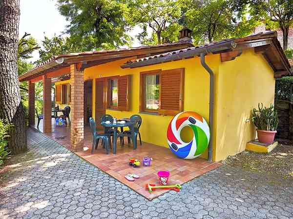 Sommerhus / sveitserhytte / bungalow 1 rom