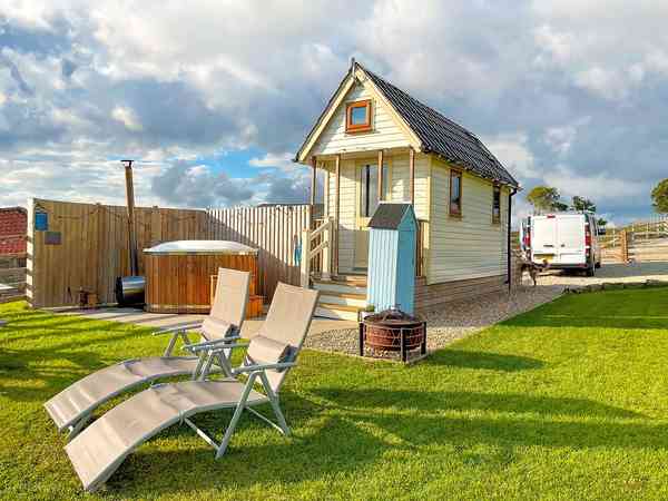 The Niblet cabin